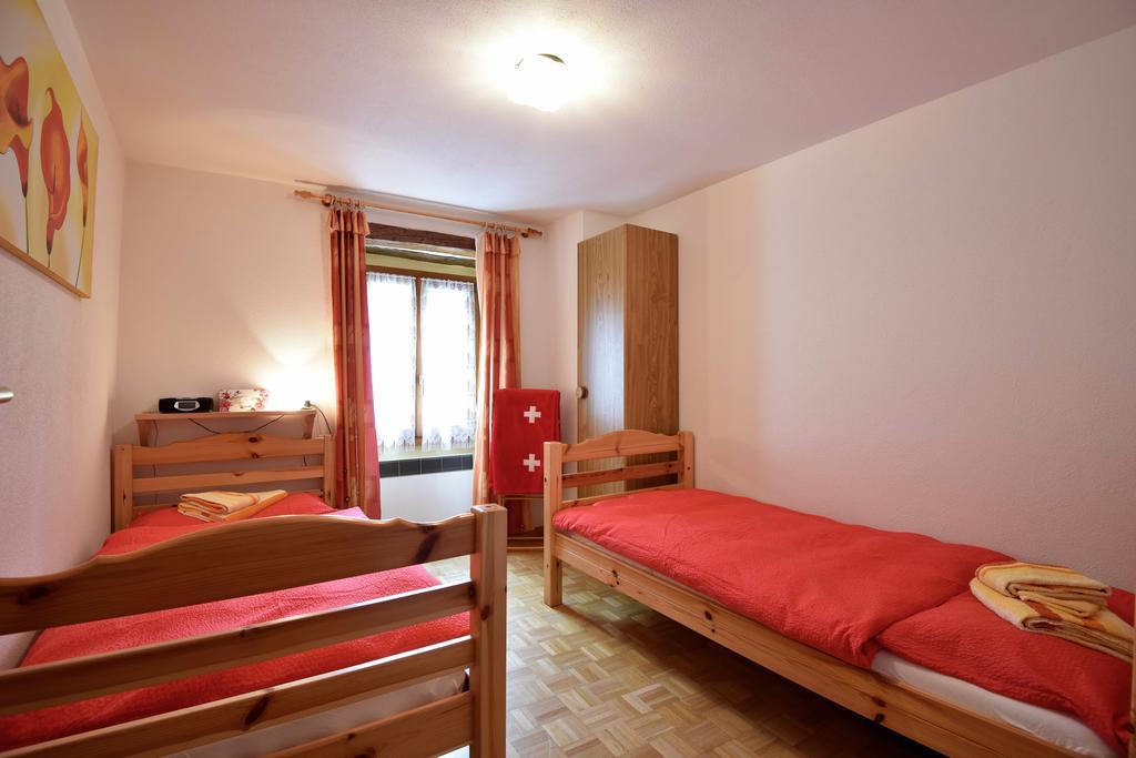 Bed and Breakfast Da Erminia Verdabbio Pokoj fotografie